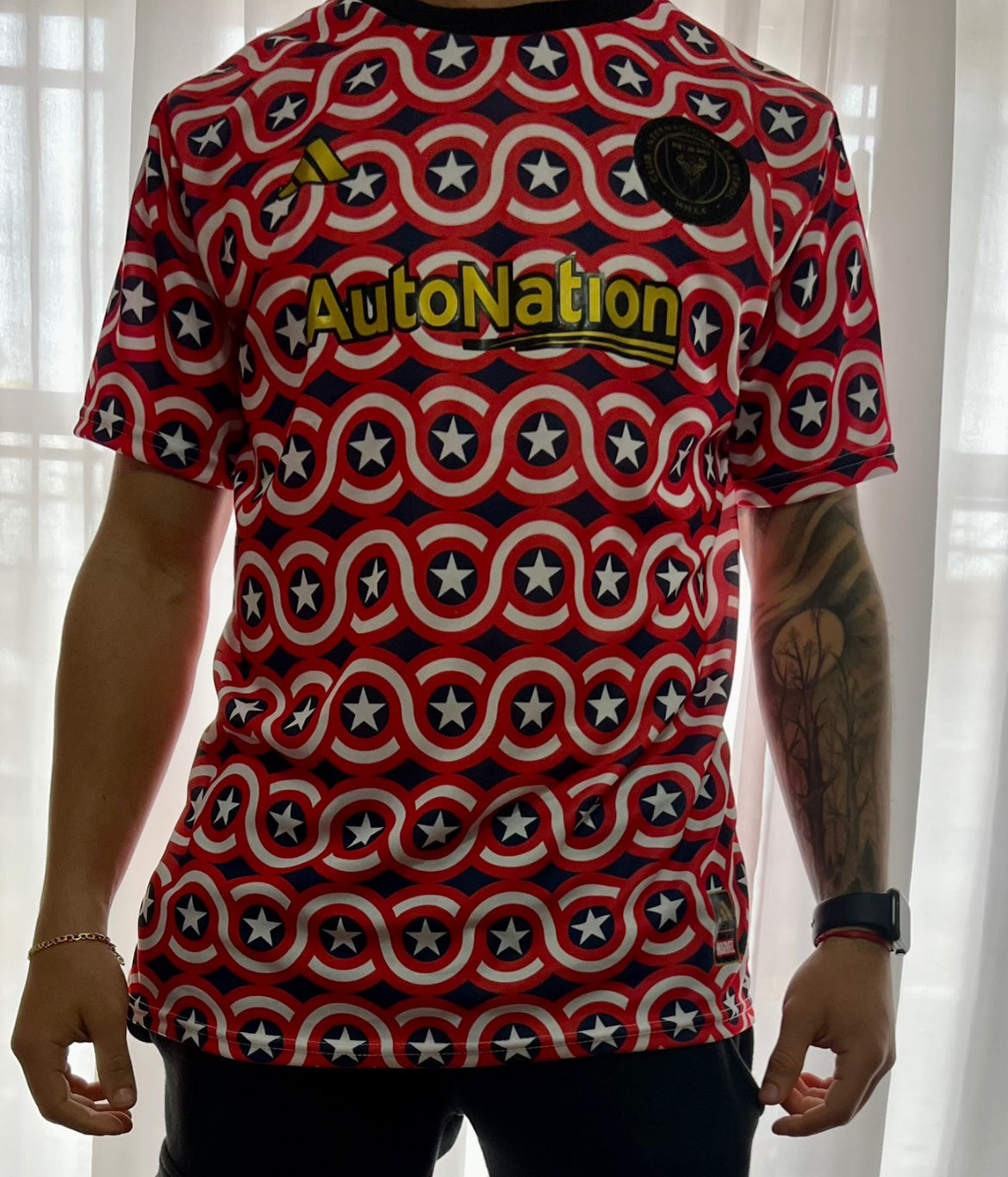 CAMISETA PRE MATCH CAPITAN AMERICA 2023