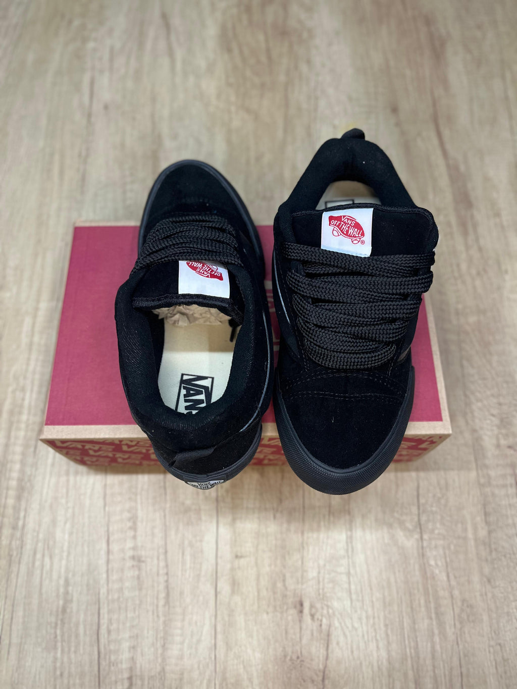 Vans KNU