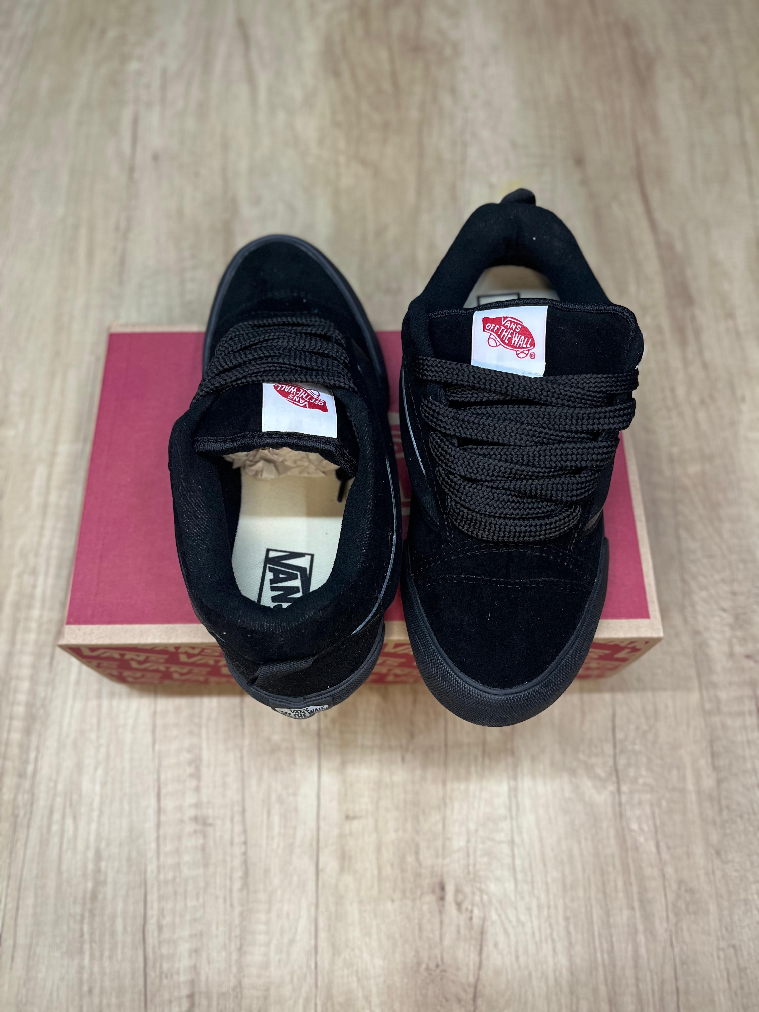 Vans KNU